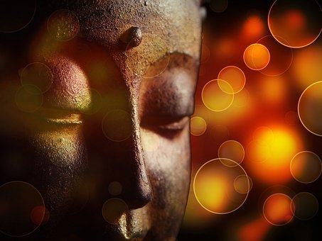 Meditieren und Yoga mit Schungit